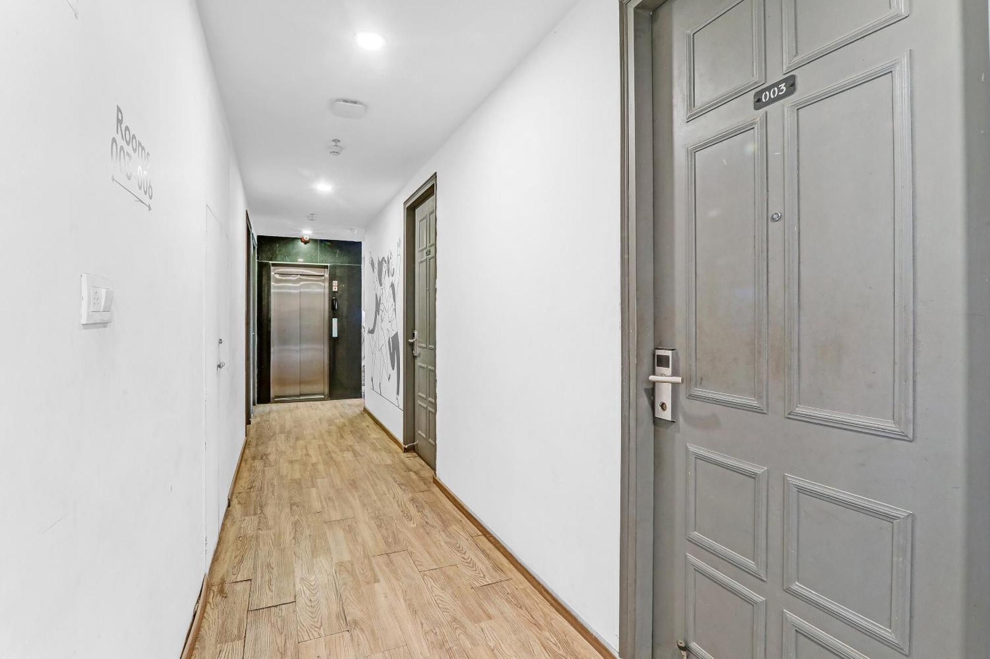 Super Townhouse 139 Ashiyana Smriti Upvan Near Emerald Mall Lucknow Bijnaur المظهر الخارجي الصورة